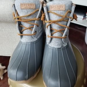 Sperry rain boots